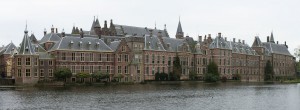 Binnenhof_Panorama_in_Den_Haag