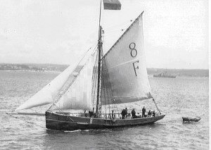 F8 circa 1900