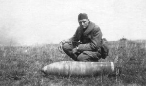 ww1_168_soldier_shell